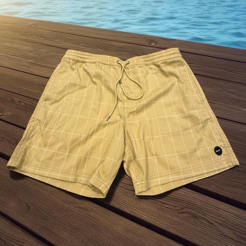 RVCA Men's‎ XXL Tan Plaid Elastic Waist Drawstring Shorts Casual